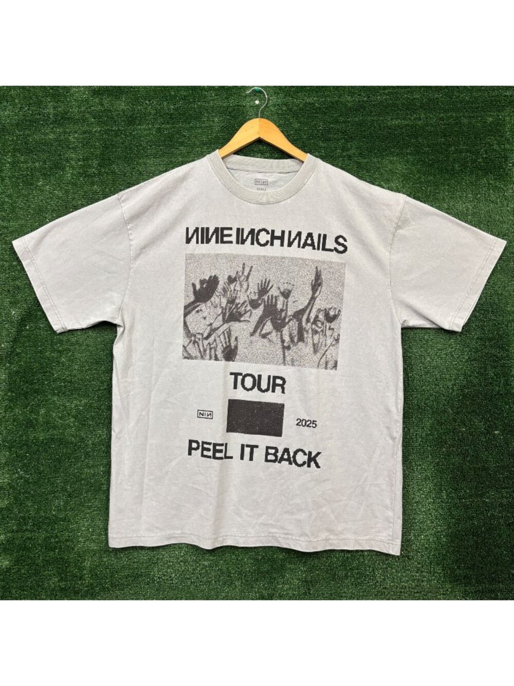 Nine Inch Nails Peel It Back Tour Rock Band T-Shirt Size XXL